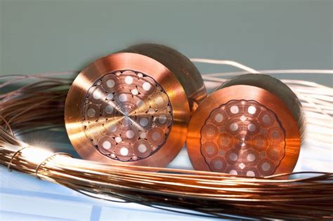  Niobium: Ein Wundermetall für Hochleistungsanwendungen und supraleitende Systeme?